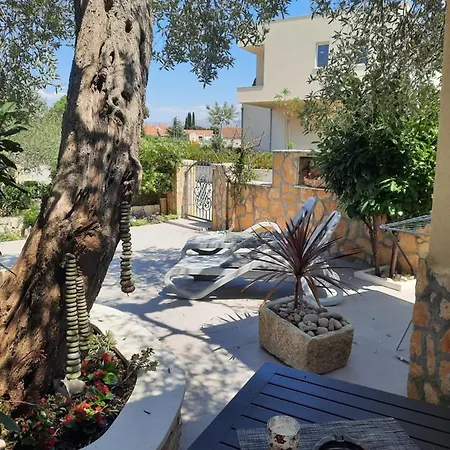 Pere Apartament *