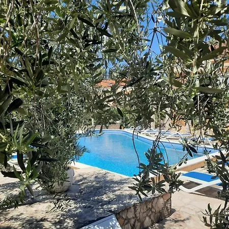 Pere Apartman *